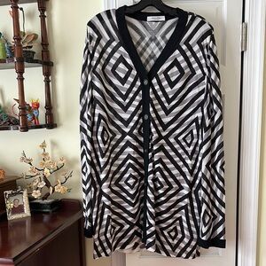 Stizzoli Geometric Black and White Cardigan.